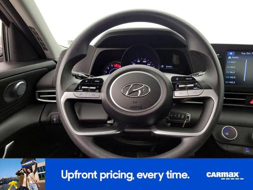 2021 Hyundai ELANTRA SE