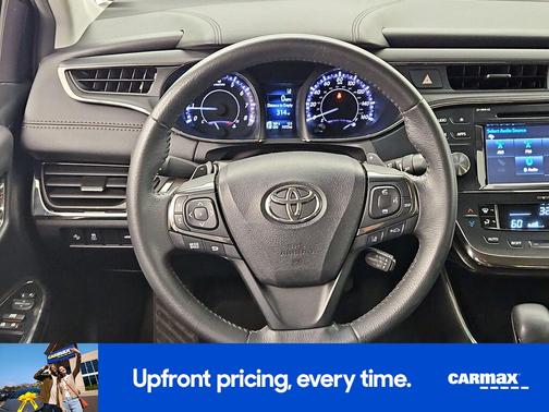 Silver 2018 Toyota Avalon XLE