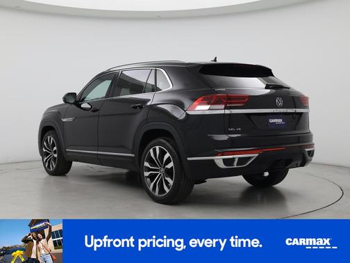Black 2021 Volkswagen Atlas Cross Sport SEL Premium R-Line