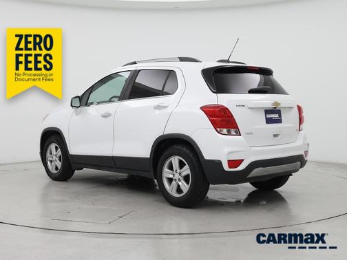 White 2019 Chevrolet Trax LT