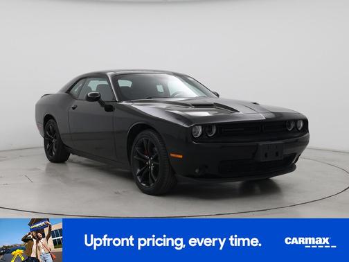 2017 Dodge Challenger SXT