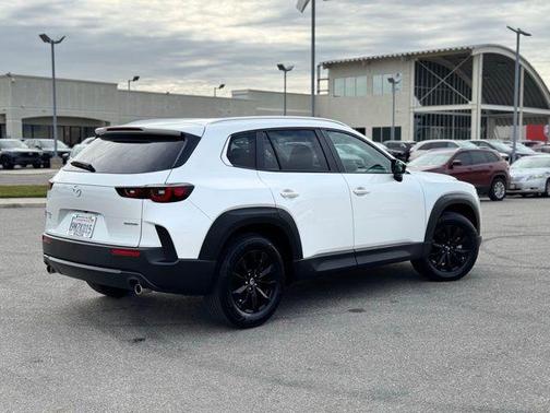 2024 Mazda CX-50 2.5 S Select Package
