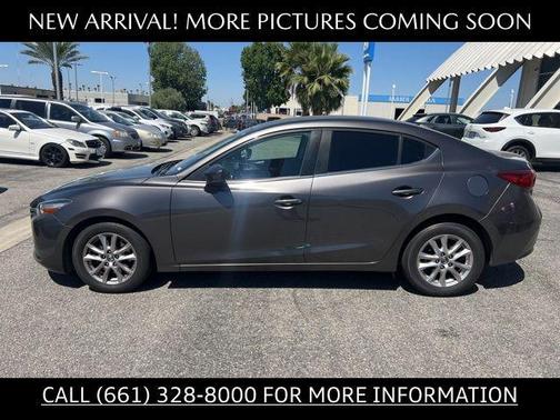 2018 Mazda Mazda3 Sport