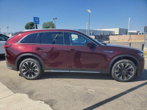2025 Mazda CX-90 PHEV Premium Plus