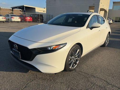 2023 Mazda Mazda3 FWD w/Preferred Package