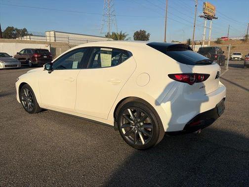 2023 Mazda Mazda3 FWD w/Preferred Package