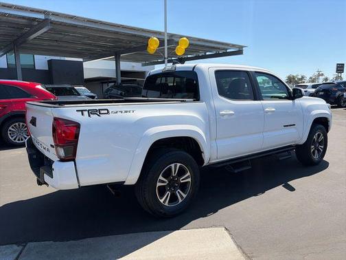 Super White 2019 Toyota Tacoma TRD Sport