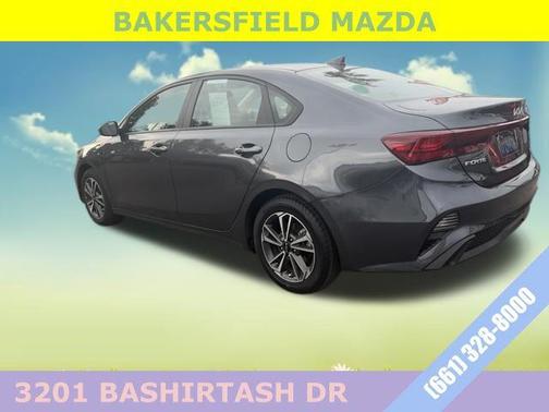 Gravity Gray 2024 Kia Forte LXS