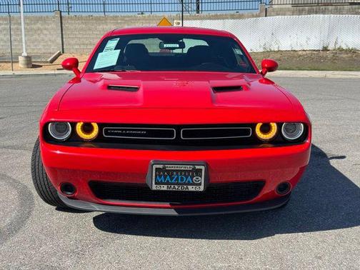 2022 Dodge Challenger SXT