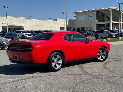 2022 Dodge Challenger SXT