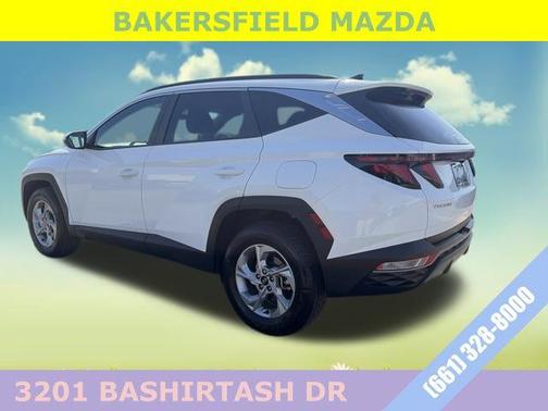 White Pearl 2024 Hyundai TUCSON SEL