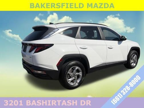 White Pearl 2024 Hyundai TUCSON SEL