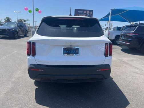 2023 Kia Sorento LX