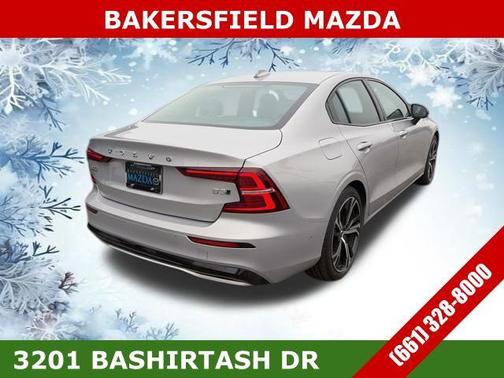 2024 Volvo S60 B5 Plus Dark Theme