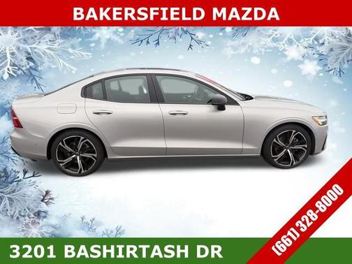 2024 Volvo S60 B5 Plus Dark Theme