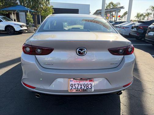 Platinum Quartz Metallic 2025 Mazda Mazda3 2.5 S Select Sport