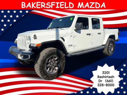 Bright White Clearcoat 2021 Jeep Gladiator Overland