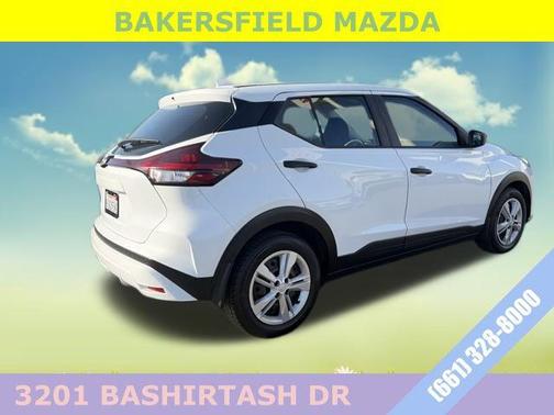 Fresh Powder 2023 Nissan Kicks S