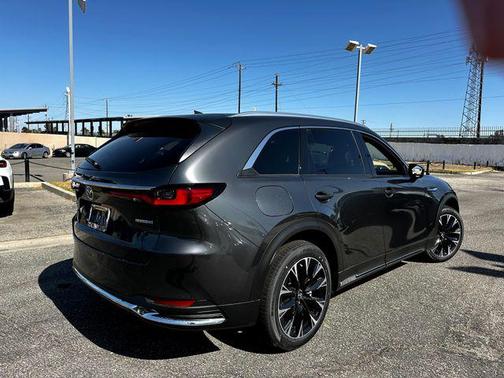 2025 Mazda CX-90 PHEV Premium Plus