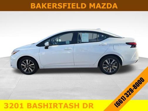 2022 Nissan Versa 1.6 SV