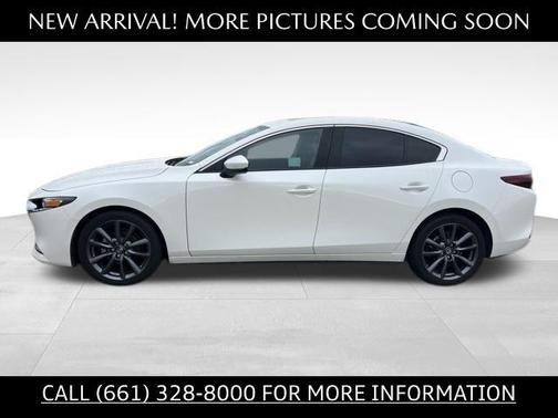 2022 Mazda Mazda3 FWD w/Preferred Package