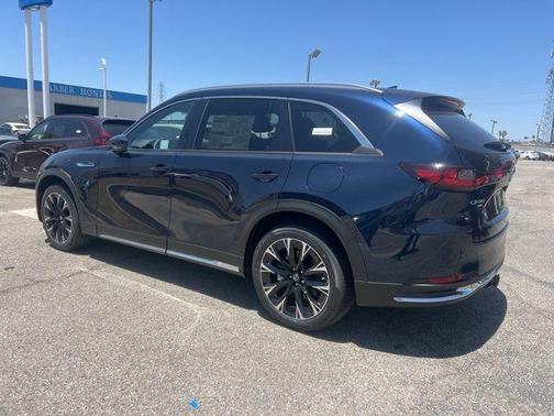 2025 Mazda CX-90 PHEV Premium Plus