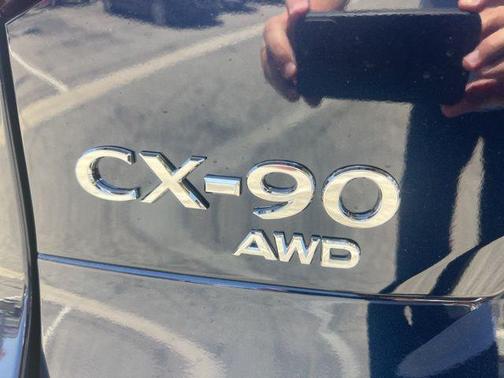 2025 Mazda CX-90 PHEV Premium Plus