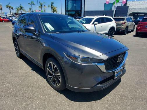 2022 Mazda CX-5 2.5 S Premium Package