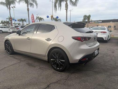 2022 Mazda Mazda3 AWD w/Premium Package