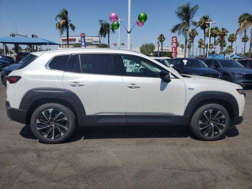 2025 Mazda CX-50 Hybrid Premium Plus