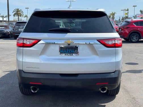 2021 Chevrolet Traverse LS