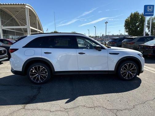 2025 Mazda CX-70 PHEV Premium