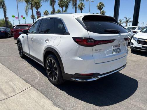 2024 Mazda CX-90 PHEV Premium
