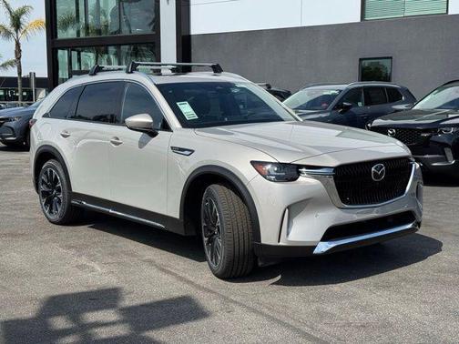 2025 Mazda CX-90 PHEV Premium Plus