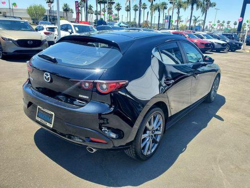 2024 Mazda Mazda3 FWD w/Preferred Package