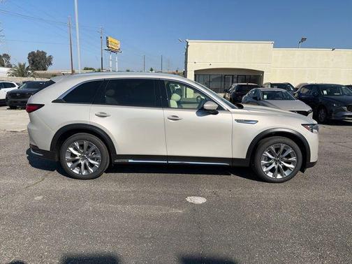 Platinum Quartz 2026 Mazda CX-90 3.3 Turbo Premium Plus