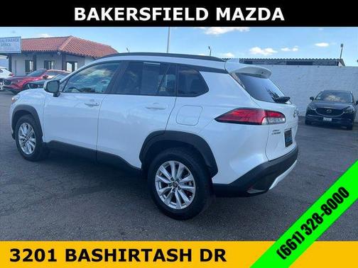 2024 Toyota Corolla Cross LE