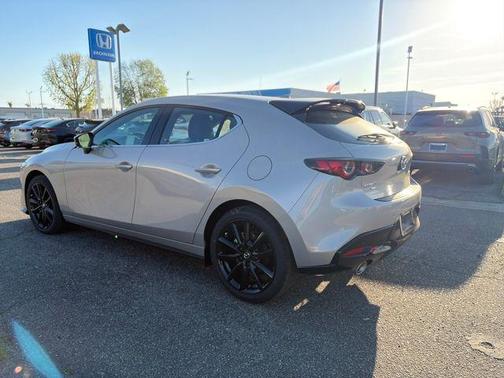 Platinum Quartz Metallic 2026 Mazda Mazda3 2.5 Turbo AWD