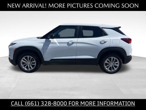 Summit White 2025 Chevrolet Trailblazer LS