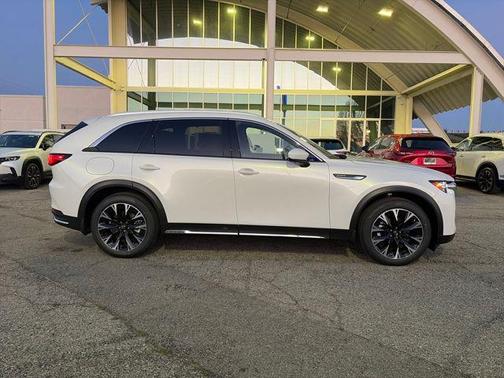 Rhodium White Premium 2026 Mazda CX-90 PHEV Premium Plus