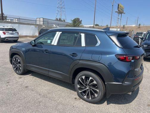 2025 Mazda CX-50 Hybrid Premium Plus