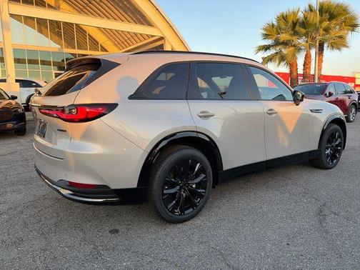 Platinum Quartz 2026 Mazda CX-90 3.3 Turbo S Premium Sport