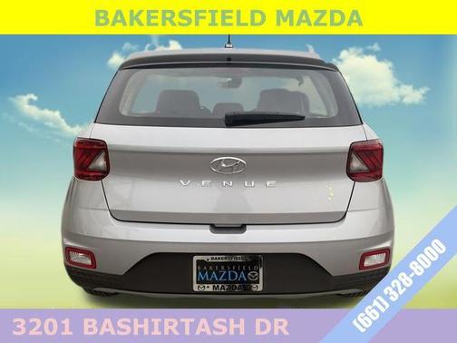 Shimmering Silver 2025 Hyundai VENUE SEL