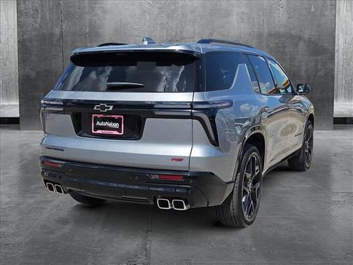 2025 Chevrolet Traverse RS