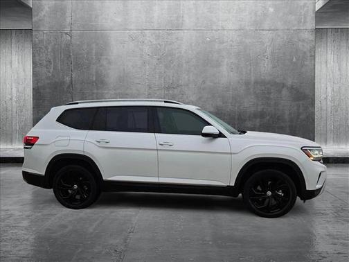 2022 Volkswagen Atlas 2.0T SEL