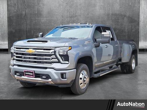 2025 Chevrolet Silverado 3500 High Country