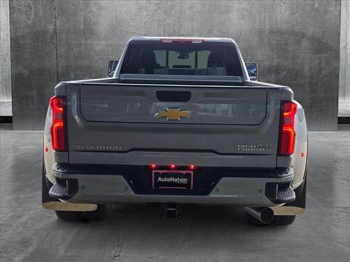 2025 Chevrolet Silverado 3500 High Country