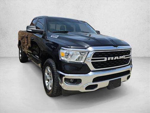 Diamond Black Crystal Pearlcoat 2022 RAM 1500 Lone Star