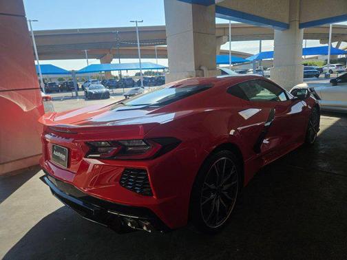 2026 Chevrolet Corvette Stingray w/1LT