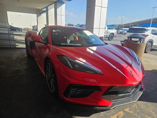 2026 Chevrolet Corvette Stingray w/1LT